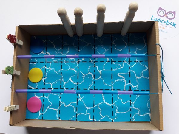 Manualidad con tema piscina, una idea refrescante